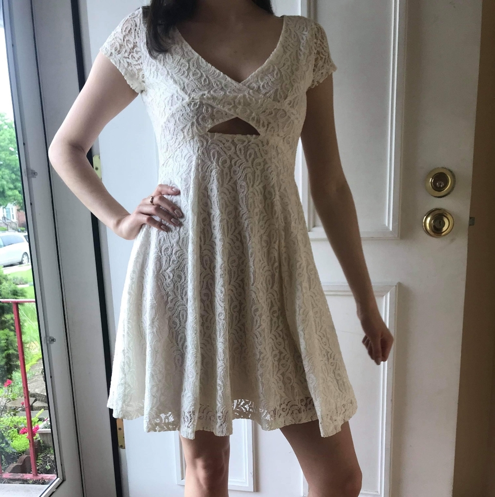 White Lace Jessica Simpson Summer Dress